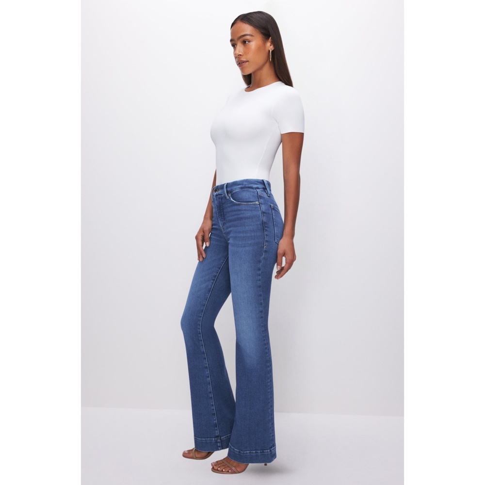 Good American Good Legs Flare Jeans Blue843 8 - Picture 4 of 14